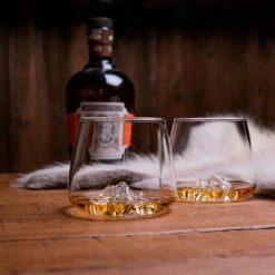 Coffret De 2 Verres Mont Blanc Et Everest - Topographic 7 Coffret De 2 Verres Mont Blanc Et Everest - Topographic -Magasin De Vaisselle Pour La Maison coffret de 2 verres mont blanc et everest topographic 680156 680156 FRN03 WEB